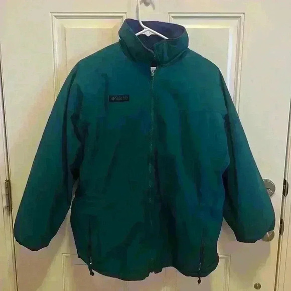 Columbia Jackets & Blazers - Vintage Columbia jacket woman’s size medium